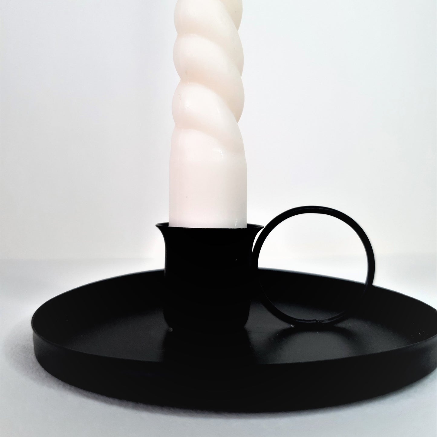 Taper twist candle