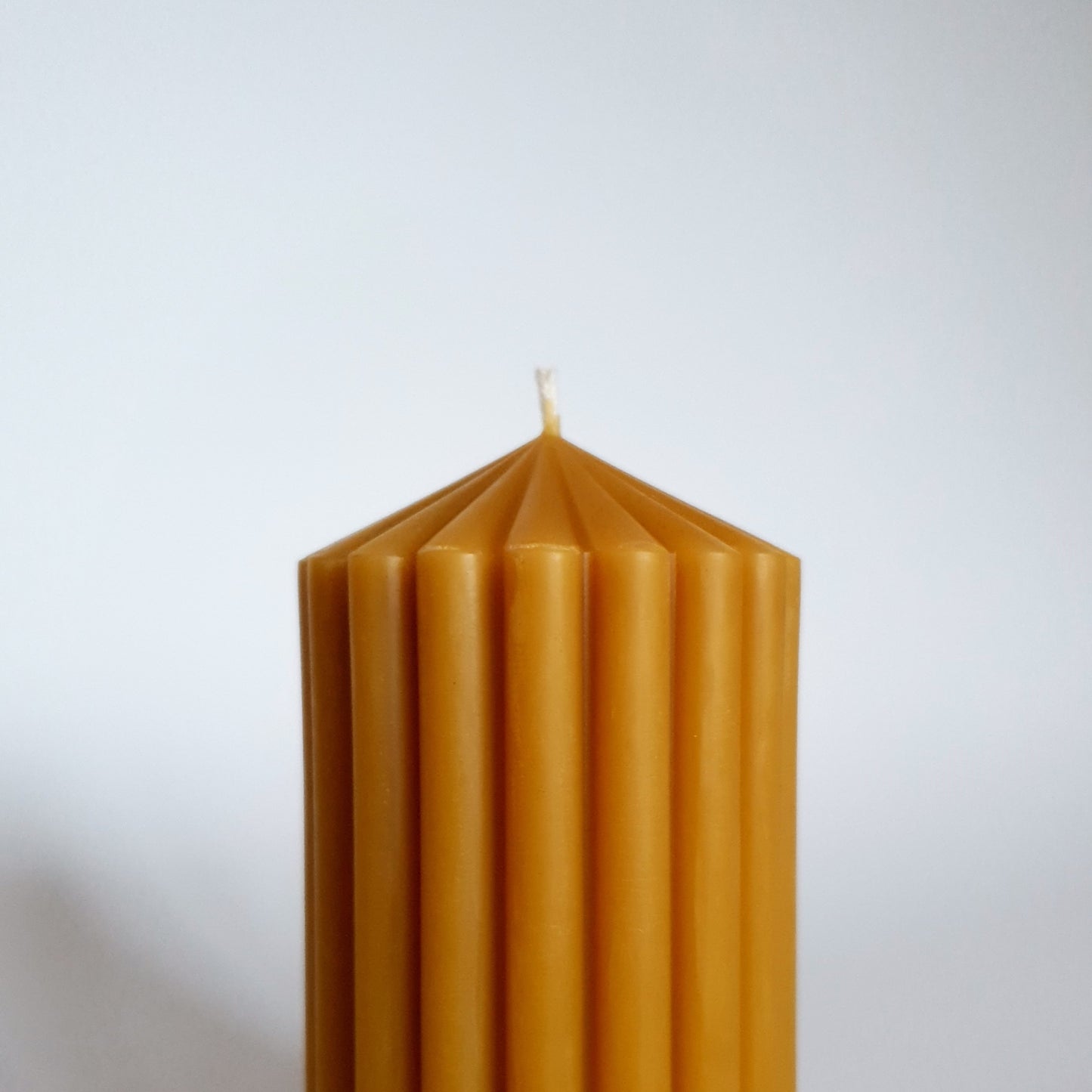 Ribbed pillar candle XL