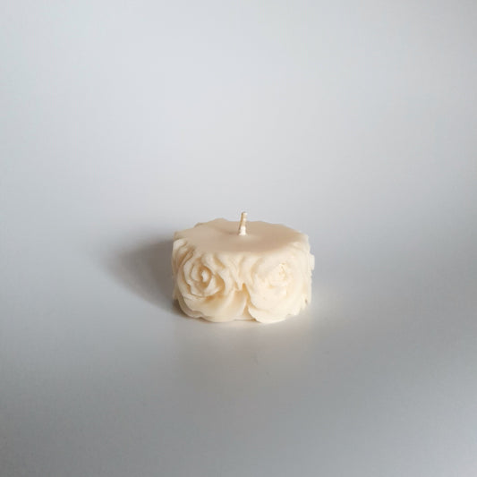 Flower candle